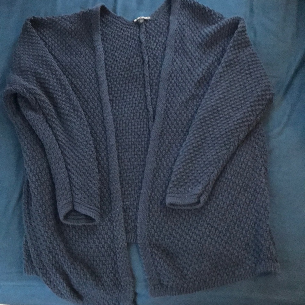Brandy Melville chunky knit cardigan NAVY